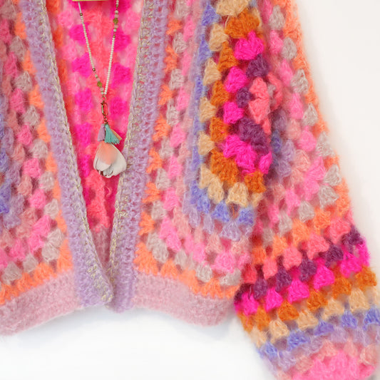 Häkelanleitung - MYPZ Hexagon-Cardigan Pink Vibes (ENG-DE-NL-ES-FR-IT-DA-SV-NO)