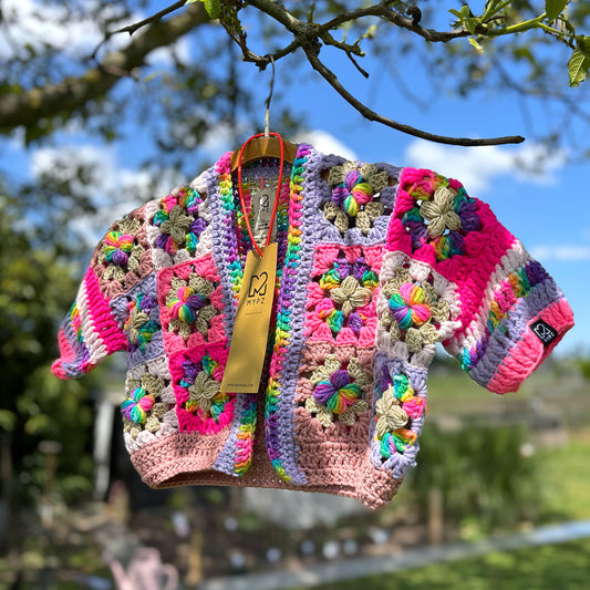 Crochet kit - Flowergranny cardigan Maia for kids (ENG-NL)