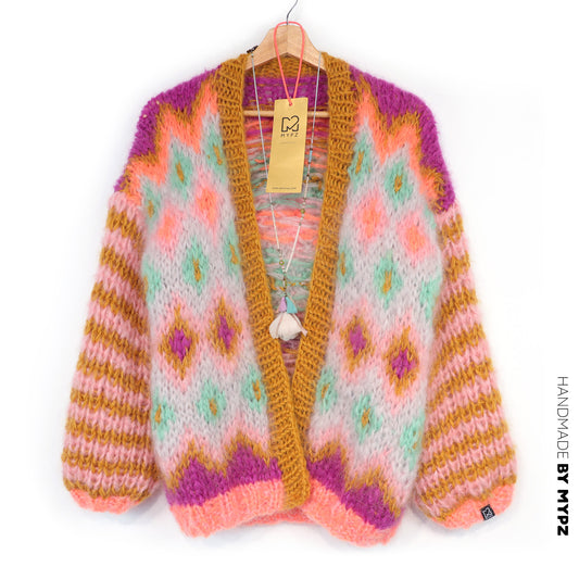 Strickanleitung – Grobstrickjacke aus Mohair Flora Nr. 12 (ENG-DE-NL-ES-FR-IT-DA-SV-NO)